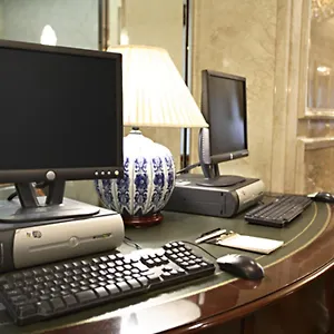 Grand Intelligent Hotell